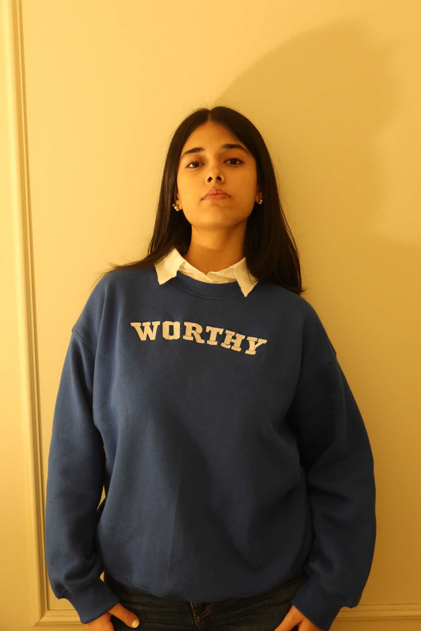 Worthy Collar Sweatshirt