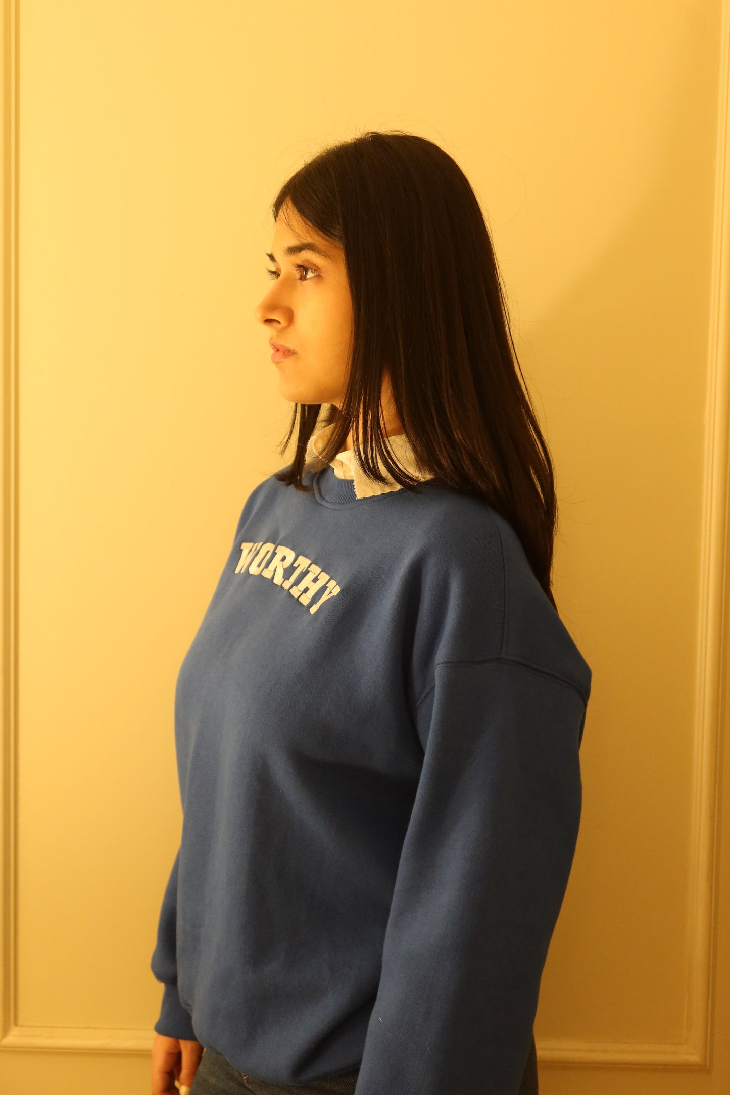 Worthy Collar Sweatshirt